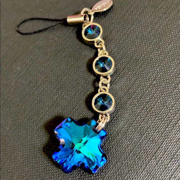 🖤NEW💕Blue Crystal bag charm - Picture 1 of 8